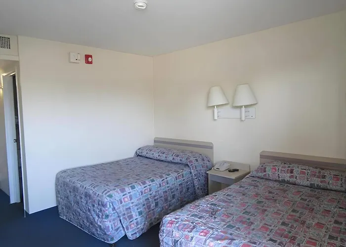 Econo Lodge Inn & Suites Yuma