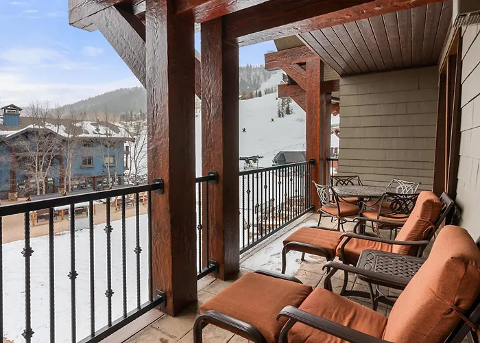 The Ritz-Carlton, 2 Bedroom Residence 8409, Mountain/Mall View, Ski-In/Ski-Out In Aspen Highlands