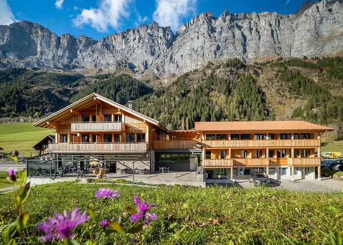 Berghotel Gadmer Lodge - dein Zuhause in den Bergen am Sustenpass im Berner Oberland