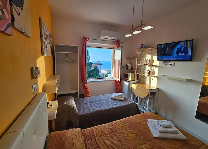 Ele&Gio Accomodation - Sea View