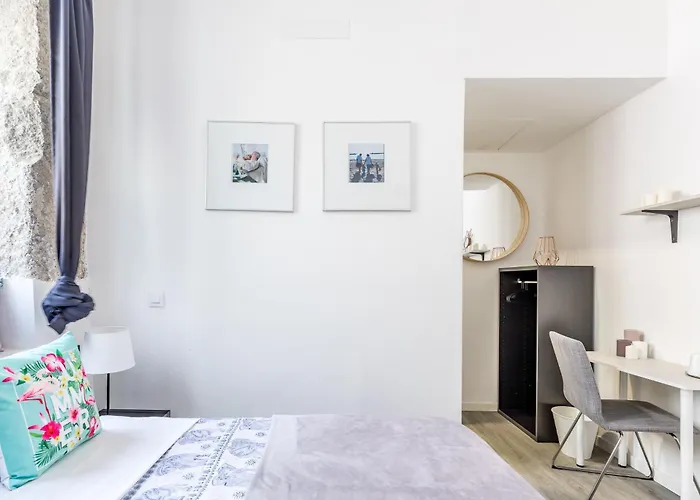 Ayz Juan De Mena - Auto Check-In Property Madrid