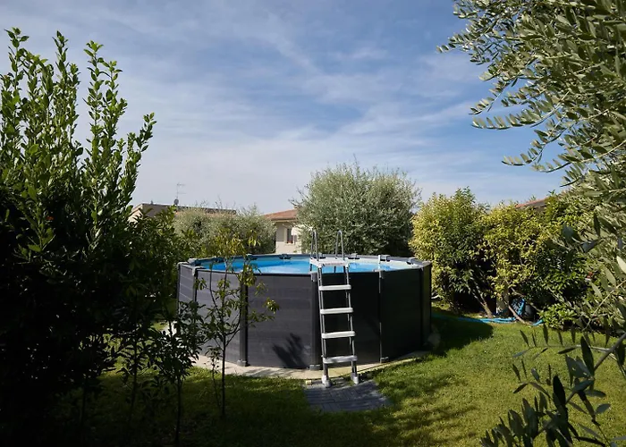 Minerva Holiday Home