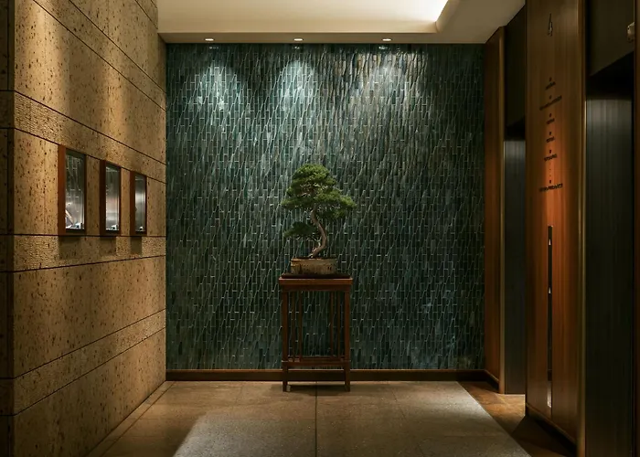 The Aoyama Grand Hotel