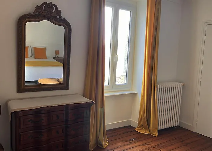 Chez Jeannette, Appartement Entre Centre Et Plages