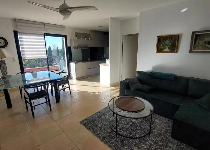 Appartement Entier Vue Sur Pays D Aix