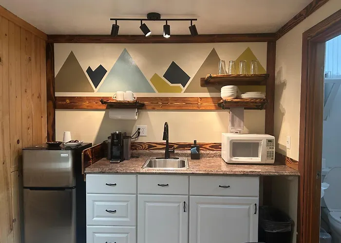 Columbia Point Resort
