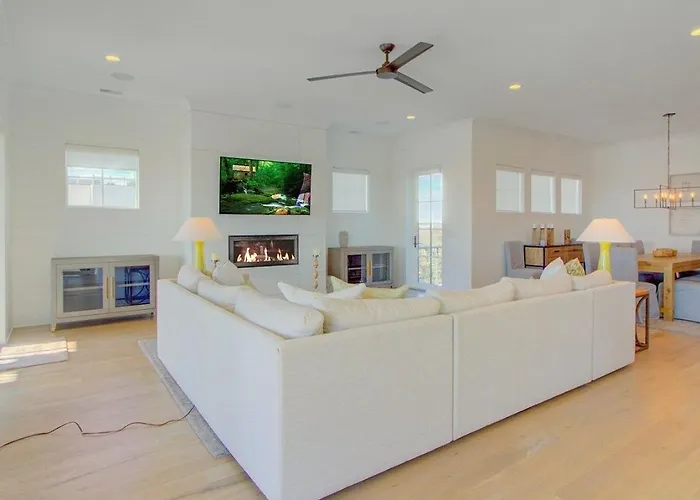 311 Carolina By Avantstay