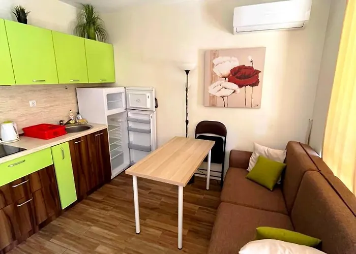 Cascadas, Studio Apartment With A Pool View