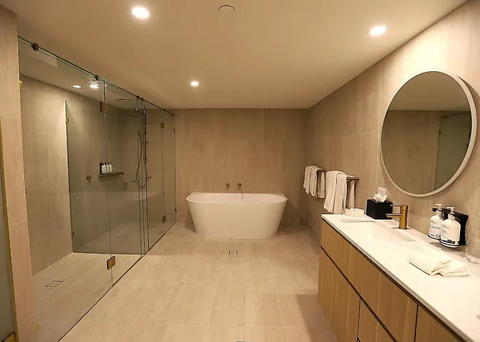 Tryp By Wyndham Southport Gold Coast Hotel Apartments