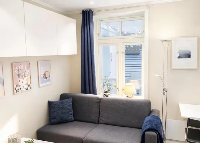 Liten Studioleilighet Meget Sentralt I Sentrum, 3 Minutter Fra Torget