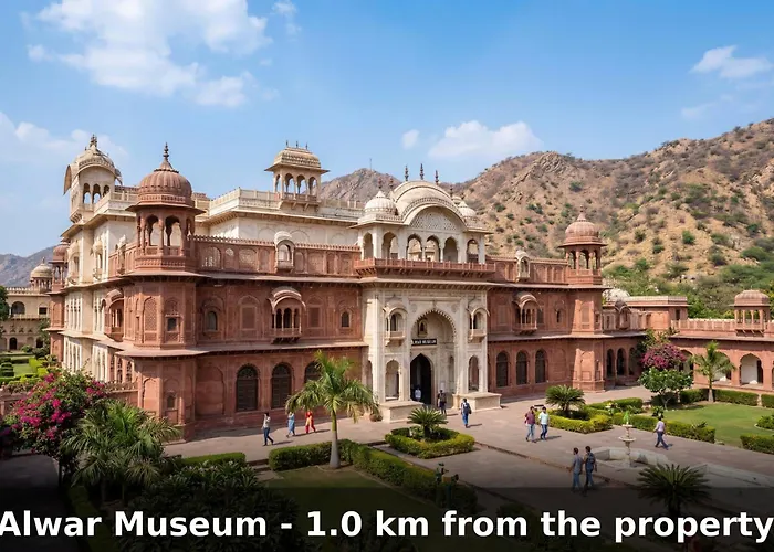 Townhouse Alwar Bus Station