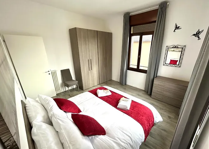 Lovely Bridge View Apartment Close To Padua City Center