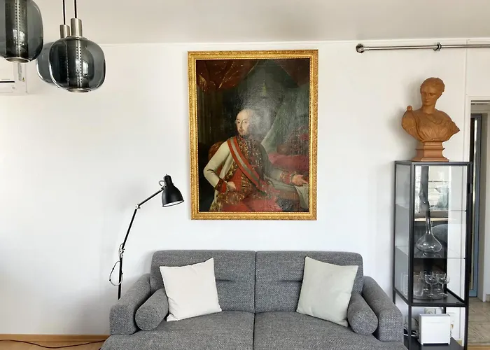 Unique Penthouse Joseph II von Habsburg 1-4 personnes à coté de Louis Vuitton