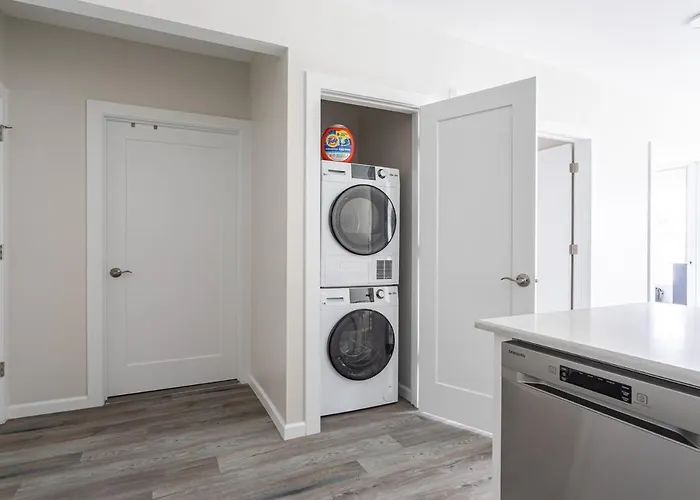 Stylish Yale Wooster Square Downtown Laundry