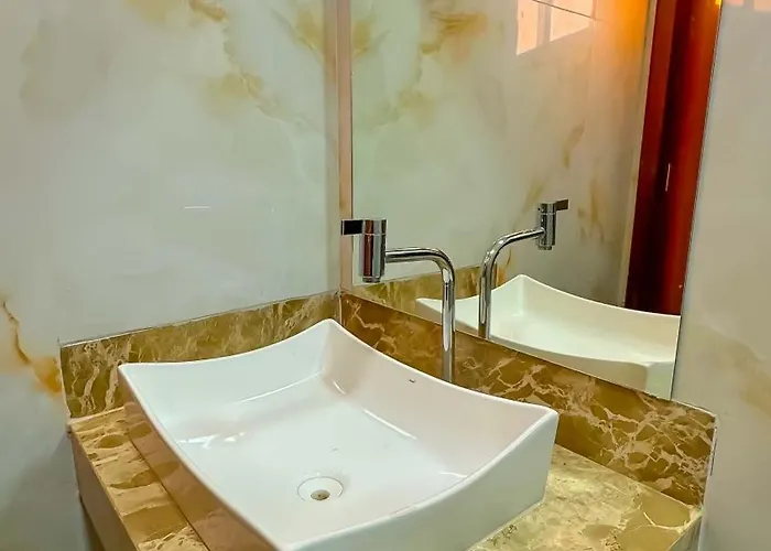 Hotel Ideal 5