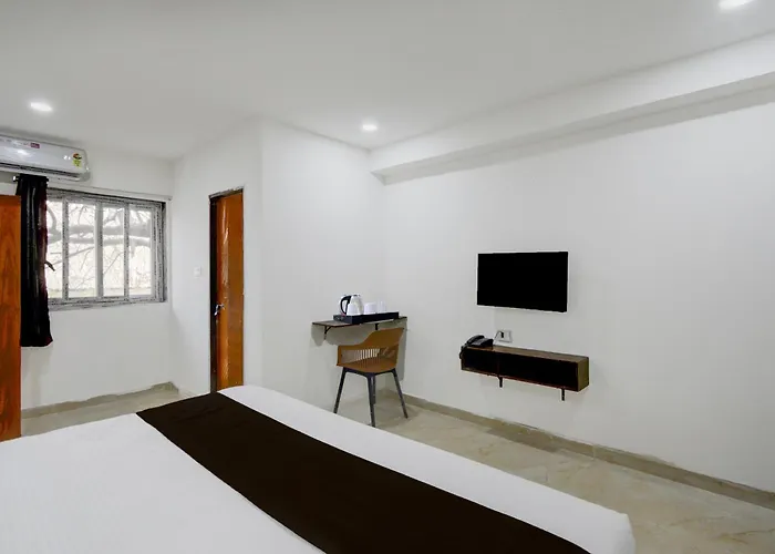 Collection O Pragathi Nagar Nizamabad