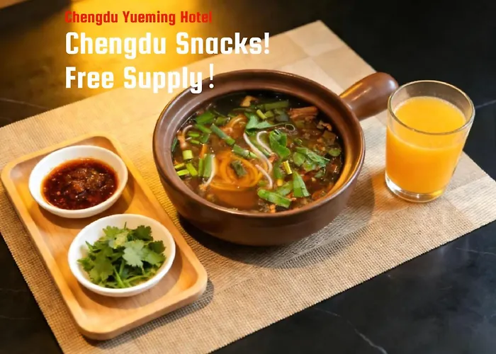 Chengdu Yueming Hotel,2-Min Walk To Metro,Close To Kuanzhai Alley And Jinsha Site Museum, International Traveler Friendly,Free Self-Service Laundry&Coffee, Free Chengdu Snacks& Chinese Tea,Free High-Speed Wifi,Free Travel Consulting Service
