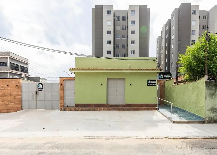 Casa ampla com suíte