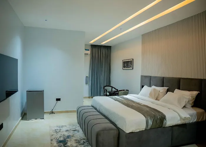 Nirvana City Hotel