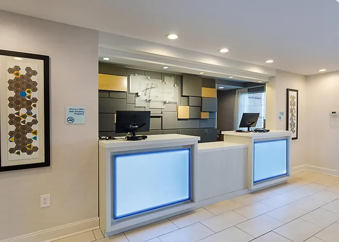Holiday Inn Express Lexington By Ihg