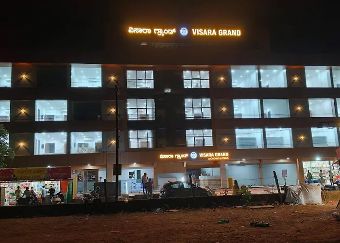 Hotel Visara Grand