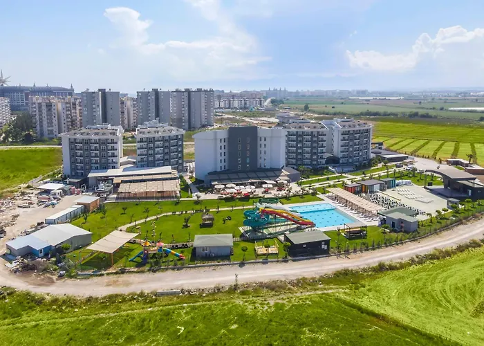Palmora Lara Hotel