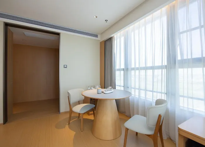 Ji Hotel Zhangjiagang High-Speed Railway Station
