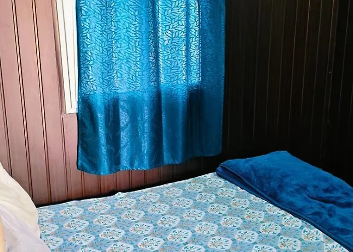 Amigos Rooms