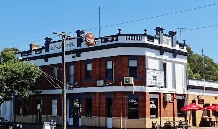 Glenelg Inn Hotel