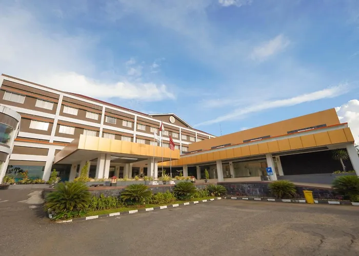 Sutan Raja Hotel & Convention Centre Kotamobagu