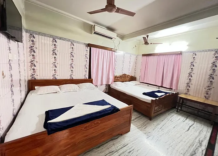 Hotel Raj