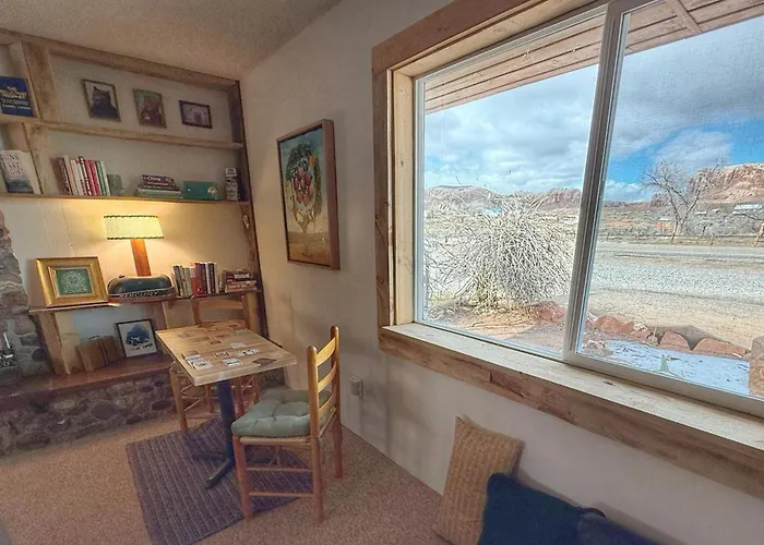 Hozho King Mokee Shared Kitchen, Pets Ok #2