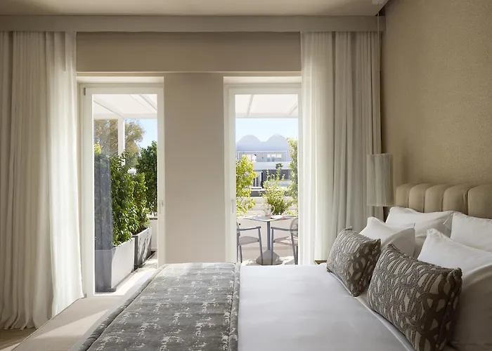 Santorini Heart Hotel & Spa