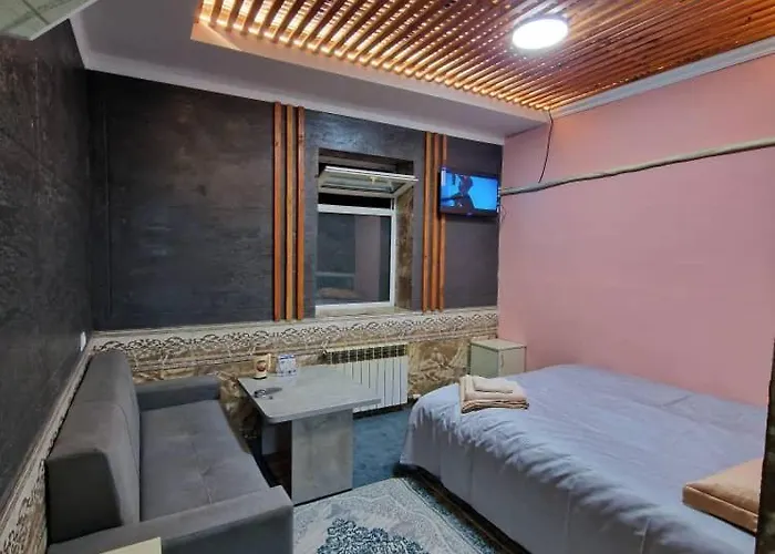 Paris Hotel