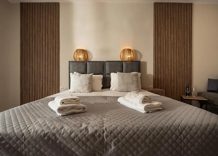 Aggire Summer Suites