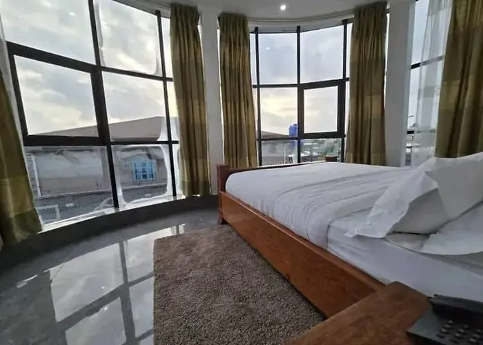 Manbou Hotel