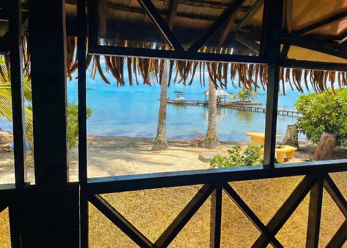 Fare Pea Iti Romantic Lodge
