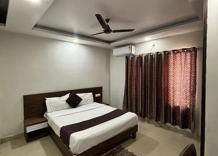 Hotel Regal Edge
