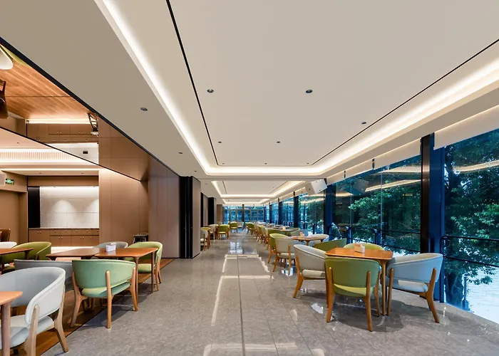 Ji Hotel Zhongshan Xingzhong Square Pedestrian Street