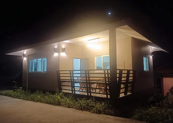 Cozy Bungalow 5 Min From The Beach 3-12