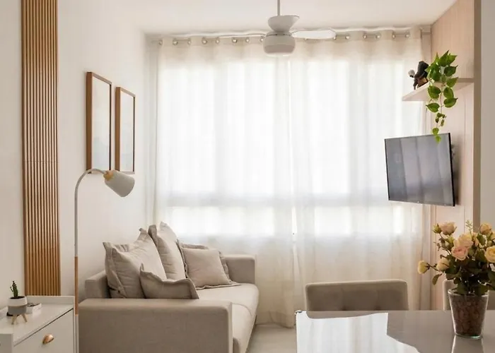 Apartamento novo de 2 quartos com lazer e ótima localização