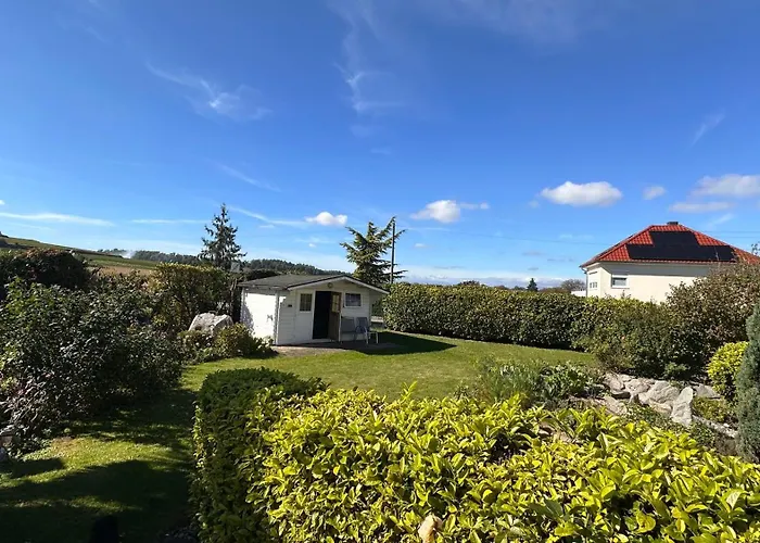 Ferienwohnung Andrea mit traumhaftem Garten