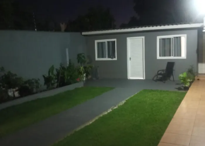 Microcasa na região do lago