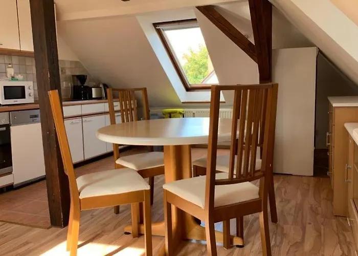 Schöne möblierte Dachgeschosswohnung in Fürstenwalde