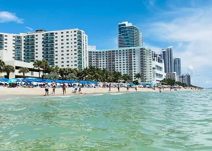 The Tides On Hollywood Beach