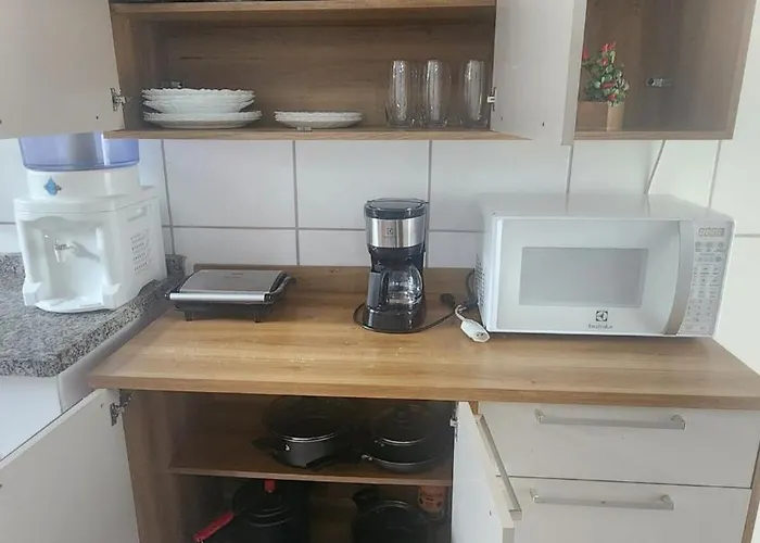 Apartamento com 3 quartos, 2 banheiros e 2 vagas de garagem