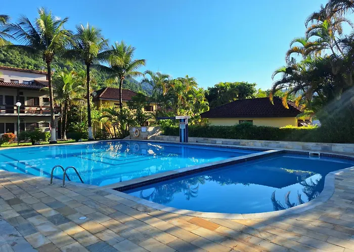 Apartamento em Maresias a 100 metros da praia