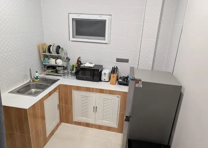 Cozy Bungalow 5 Min From The Beach 3-12