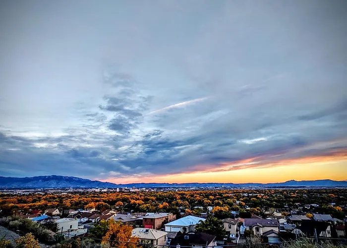 Twilight Views Guest Suite