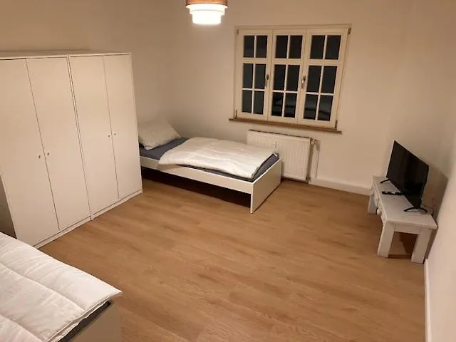 2 Zimmer Appartment für 3 Personen mit Küche und Duschbad